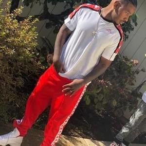 Meet your Posher, Eric